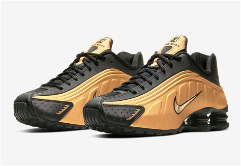 nike schuhe gold grau|nike shox metallic gold.